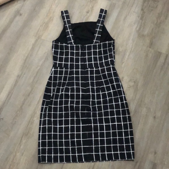 Betsy Johnson dress - Picture 2 of 5